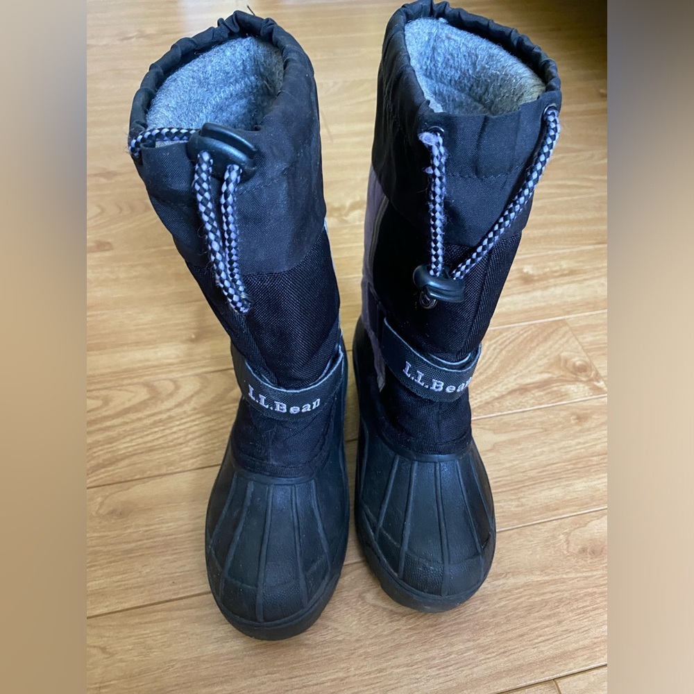 L.L Bean girls size 13 winter boots VGUC